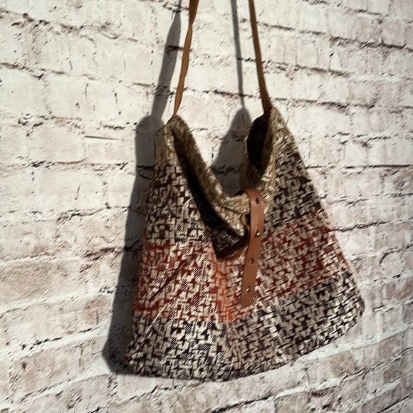 Slouchy Boho Crossbody Bag - Picture 2 of 7